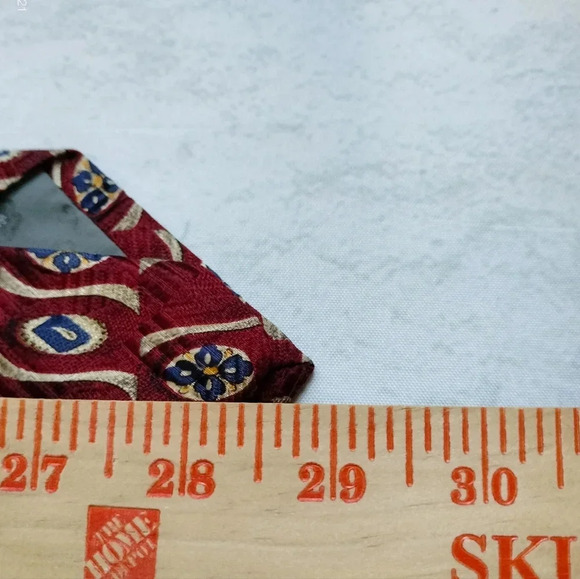 Robert Talbott Best of Class Necktie Tie Silk Hand Sewn Made in the USA Maroon - Picture 6 of 10